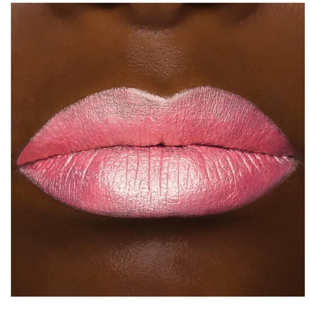- NIB Jeffree Star velour liquid lipstick RYLAND 🌺